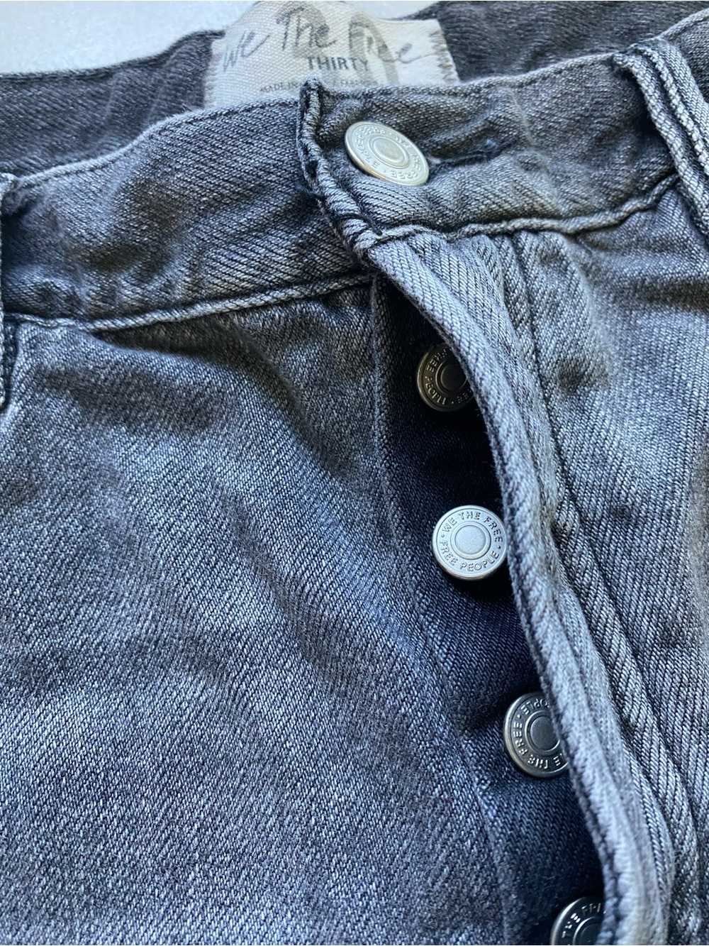 Free People Loving Good Vibrations Shorts in Size 30 Beachy festival - Picture 8 of 8